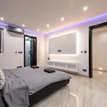 Luxury 2 Bed In The Heart Of St Julians