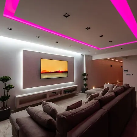 Luxury 2 Bed In The Heart Of St Julians Lägenhet St. Julian's
