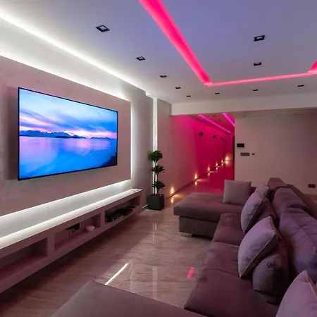 Luxury 2 Bed In The Heart Of St Julians Lägenhet