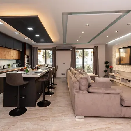 Luxury 2 Bed In The Heart Of St Julians *