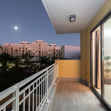 Luxury 2 Bed In The Heart Of St Julians Lejlighed Saint Julian's