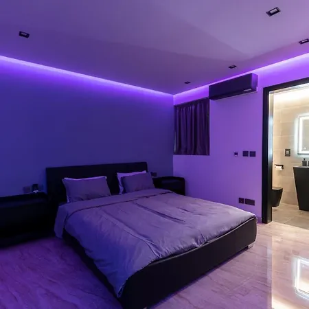 Luxury 2 Bed In The Heart Of St Julians 아파트 *