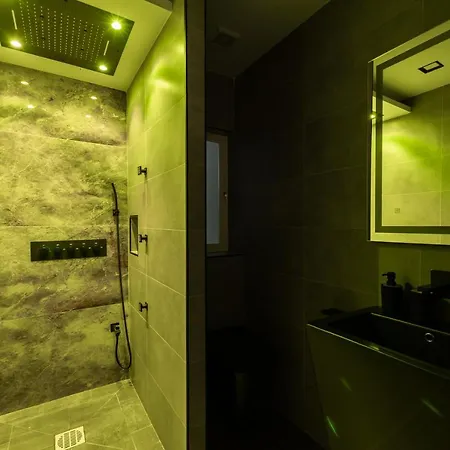 Luxury 2 Bed In The Heart Of St Julians 아파트 Saint Julian's