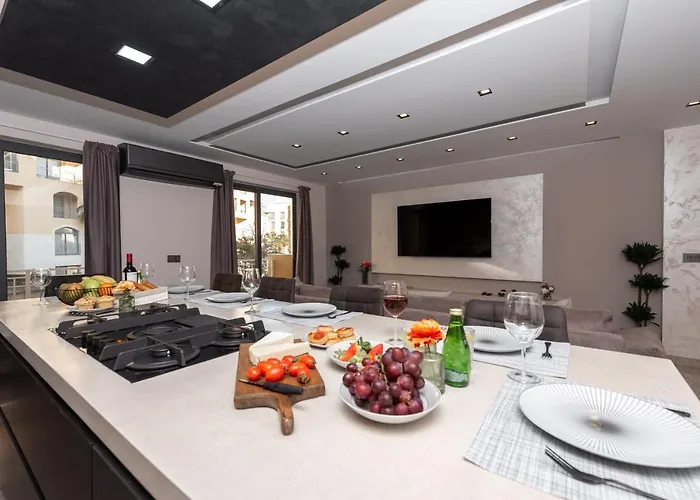 Luxury 2 Bed In The Heart Of St Julians *